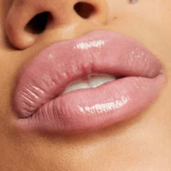 Lip Lacquer